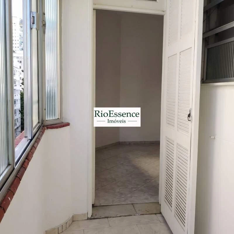 1-bedroom apartment with 34 m² and city view — photo 6