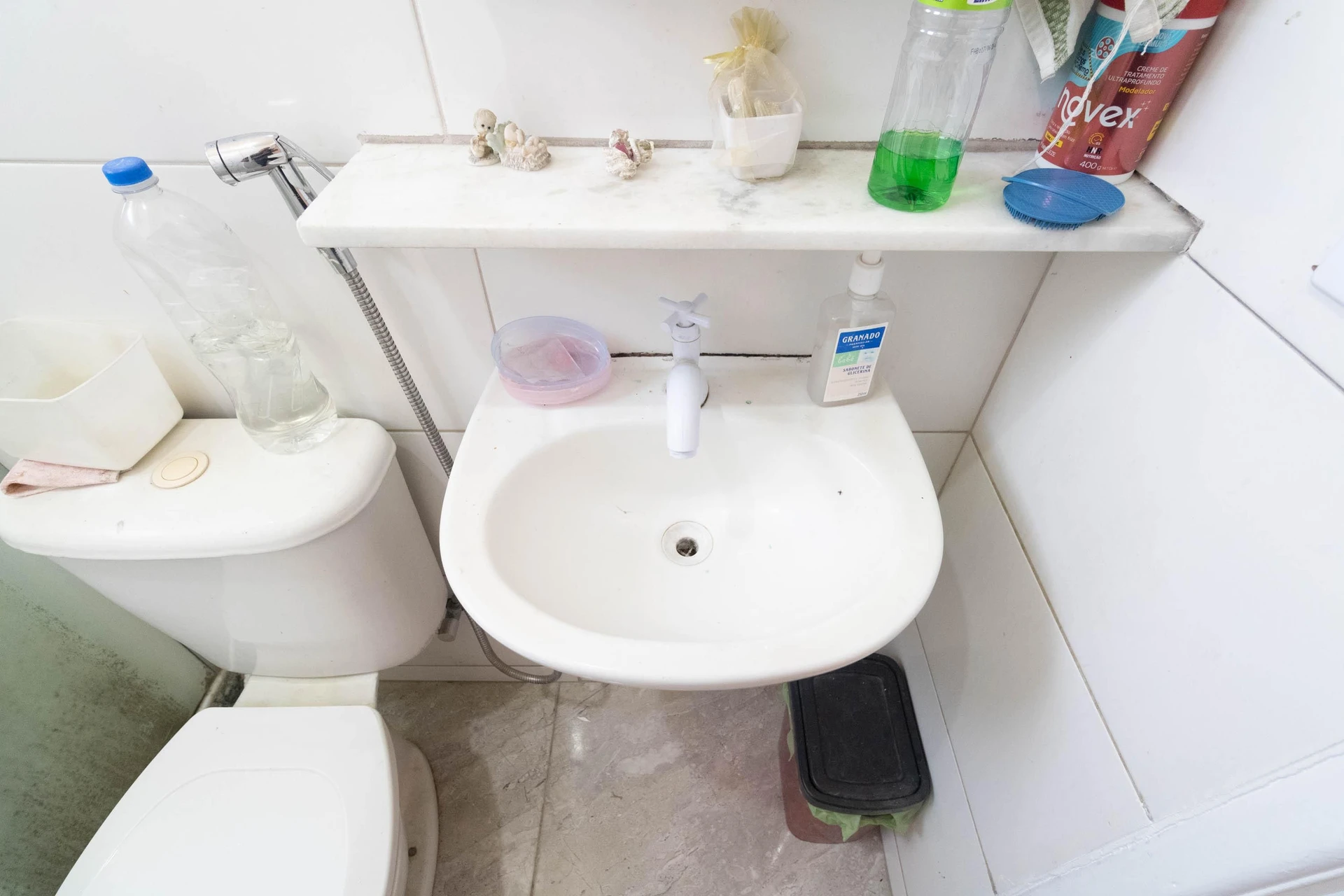 Furnished 2-bedroom apartment with 1 bathroom and parking — photo 49