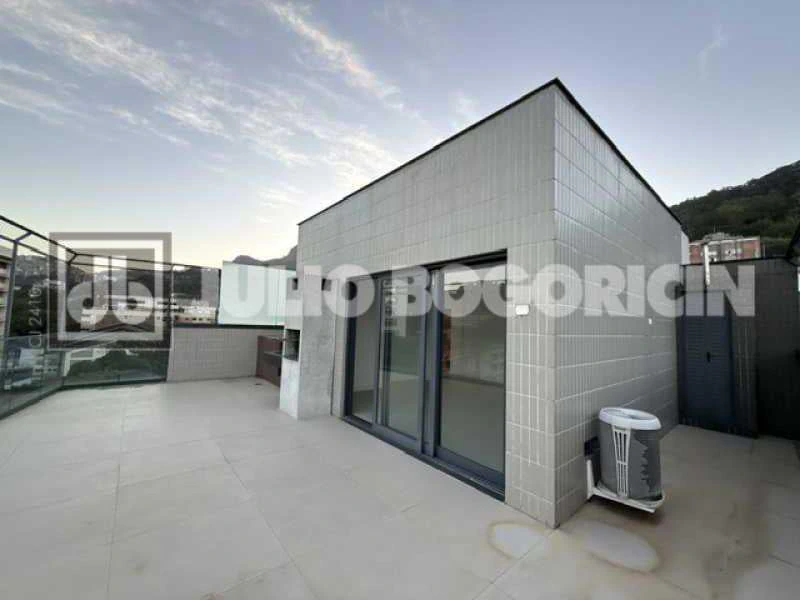 Duplex penthouse with 3 bedrooms and private BBQ — photo 17