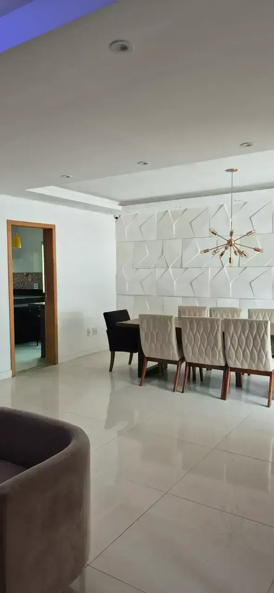 Furnished triplex house with 4 bedrooms and 5 baths — photo 19