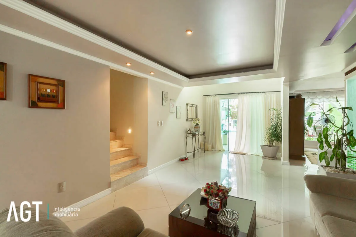 Furnished house with 4 bedrooms, 1 bathroom and 3 parking — photo 21