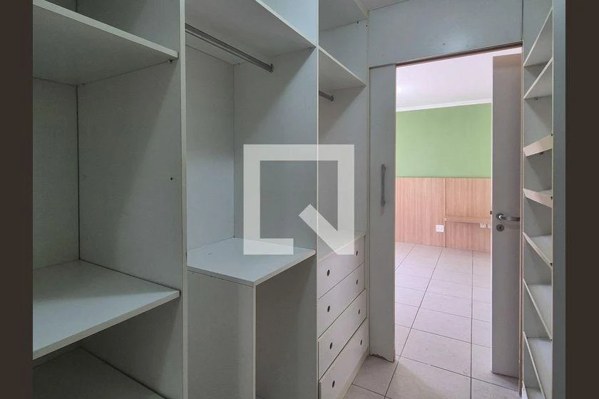 Casa en alquiler con 4 dormitorios y balcón — photo 35