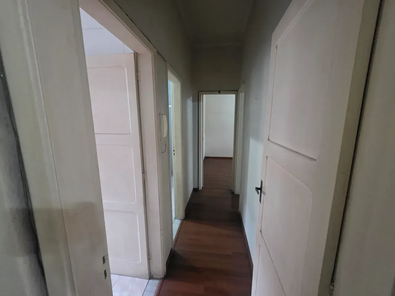Apartment, 90 m², with wood or laminate floors — photo 8