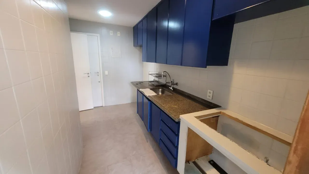 Park view in a 2-bedroom apartment, 105 m² — photo 35