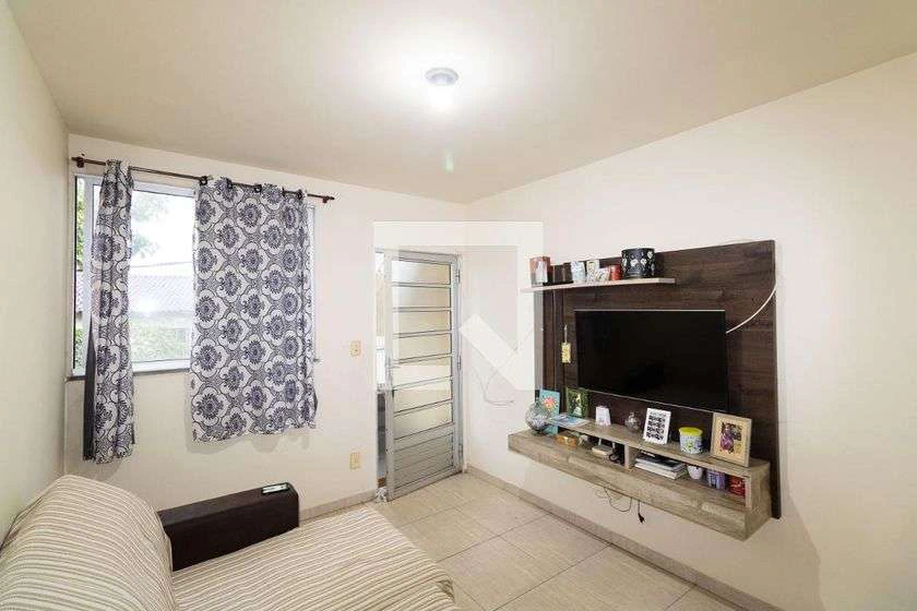 Furnished 2-bedroom apartment with 40 m² and 1 parking spot