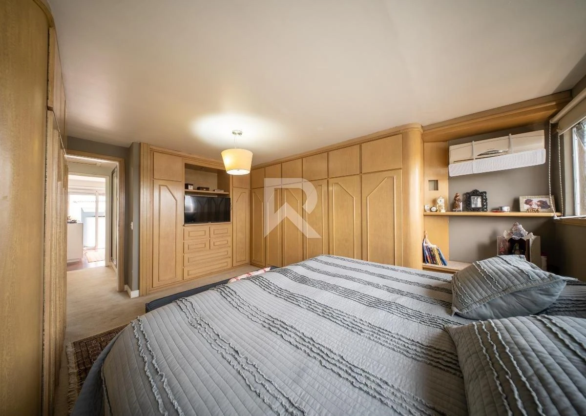 Furnished house, 247 m², with a home office — photo 14