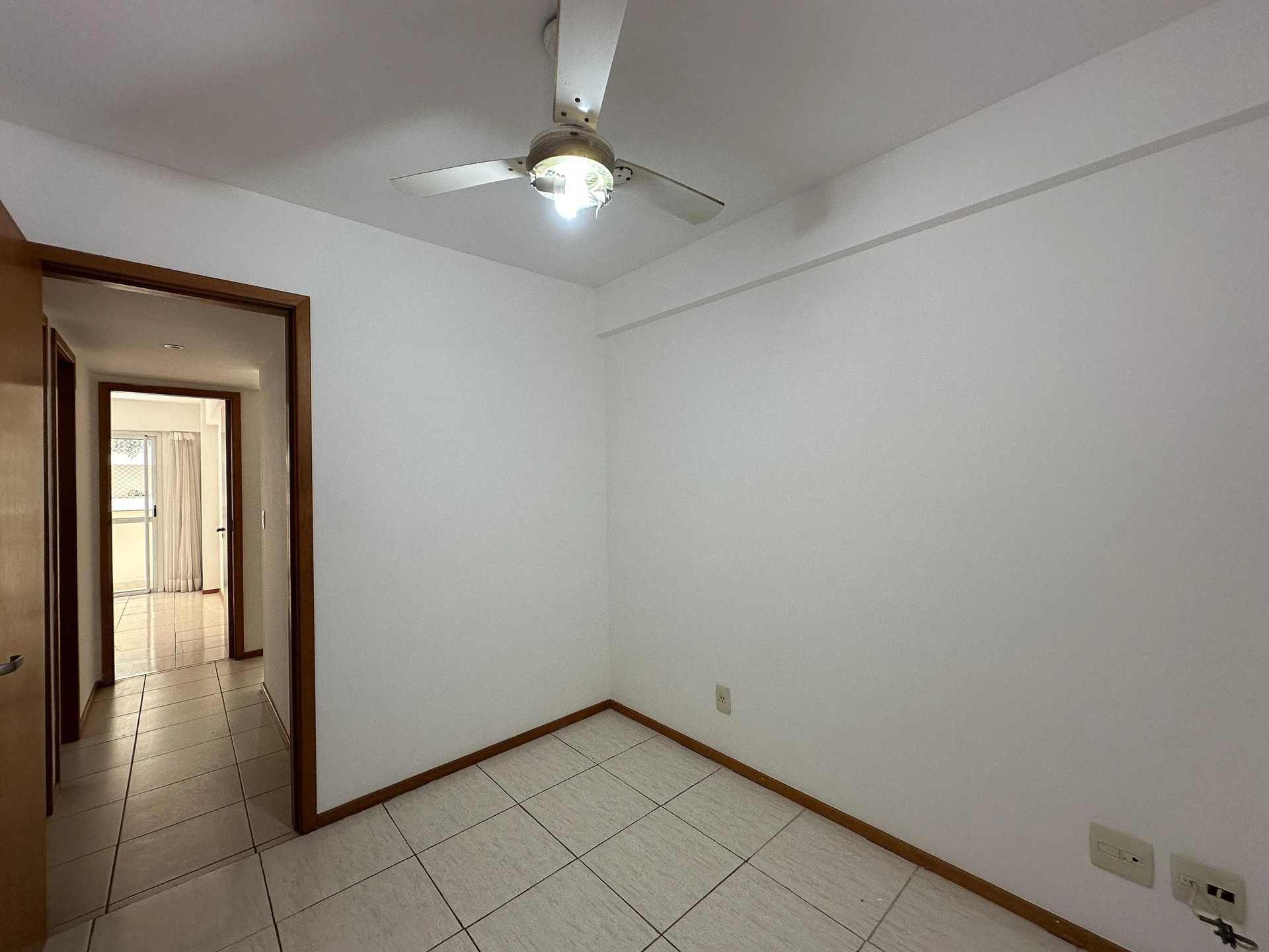 3-bedroom apartment in a building with a sauna — photo 25