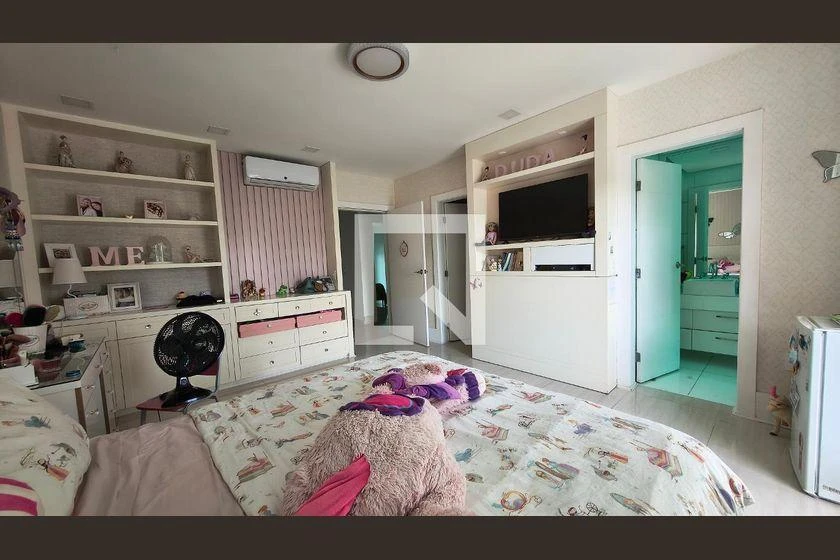 Casa em condomínio com 7 quartos e 9 banheiros — photo 18