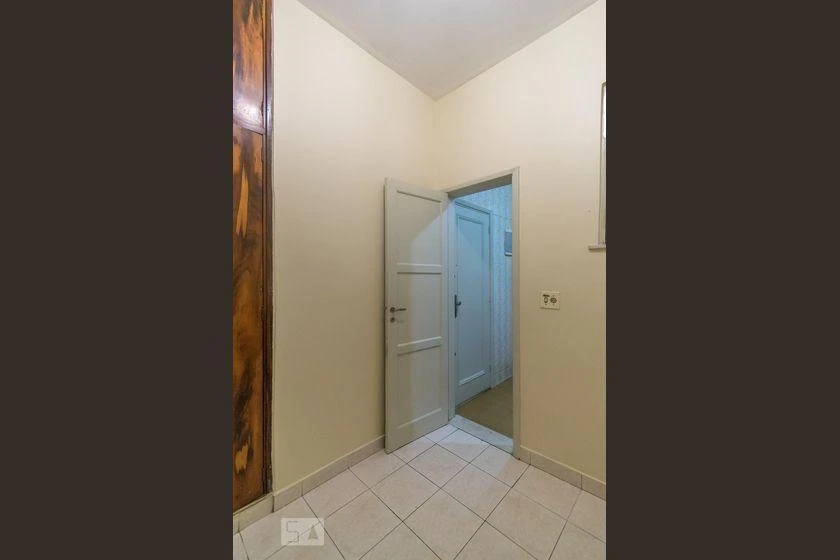 Unfurnished rental apartment with 4 bedrooms and 110 m² — photo 40