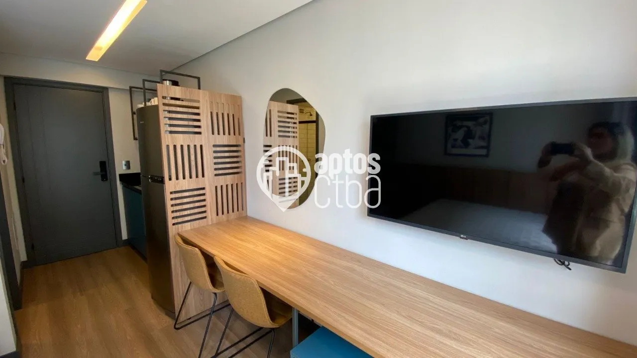 Apartamento mobiliado com varanda e 1 quarto — photo 3