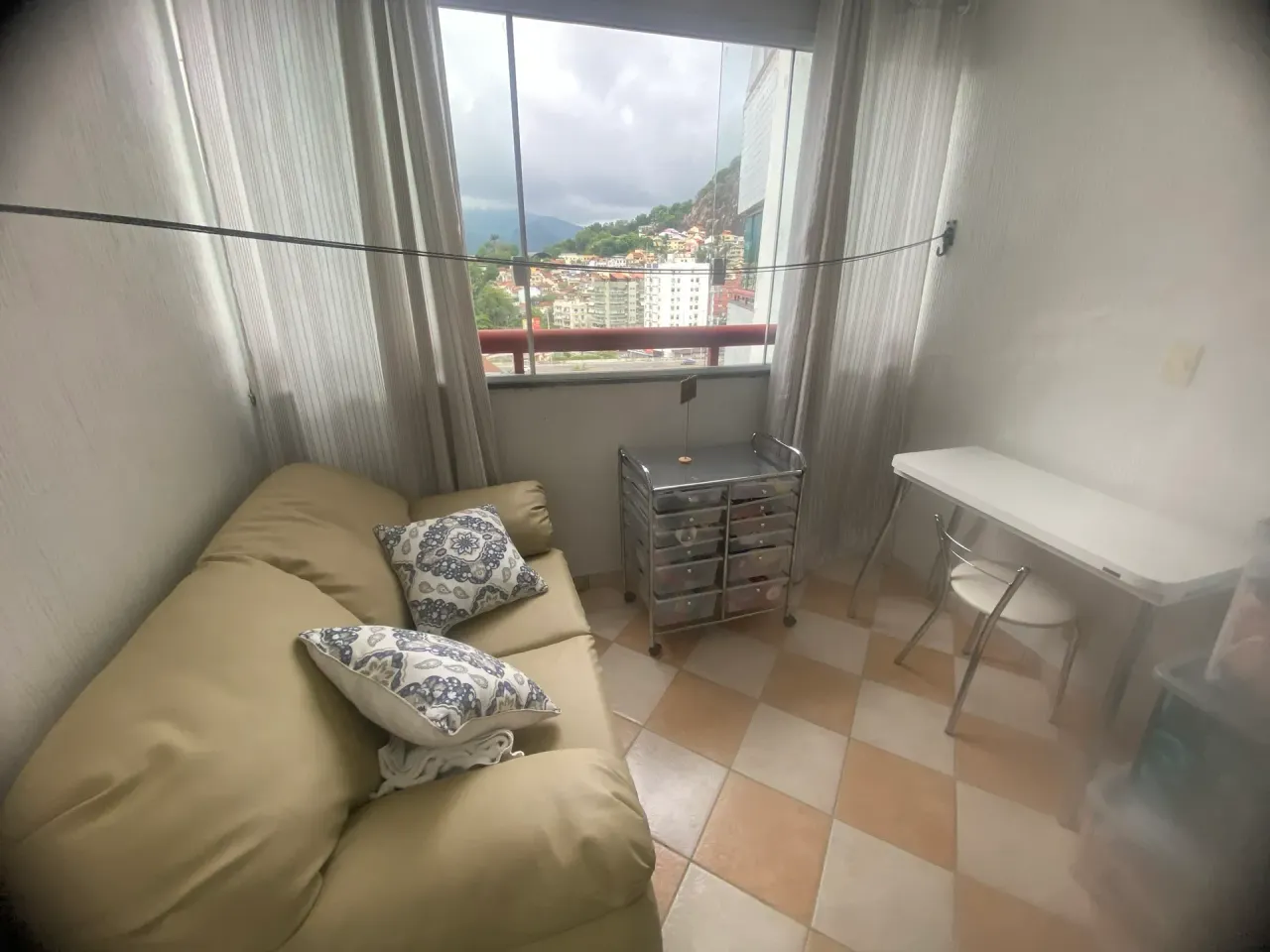 Furnished apartment with 2 bedrooms and balcony — photo 7