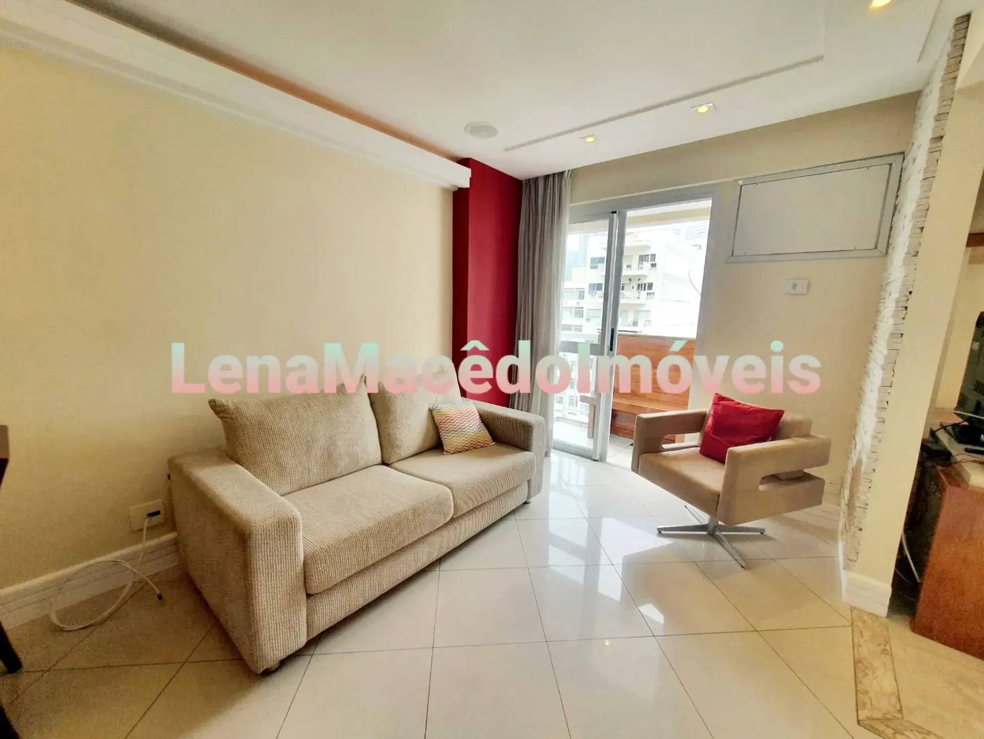 2-bedroom apartment with 2 bathrooms and a balcony — photo 18
