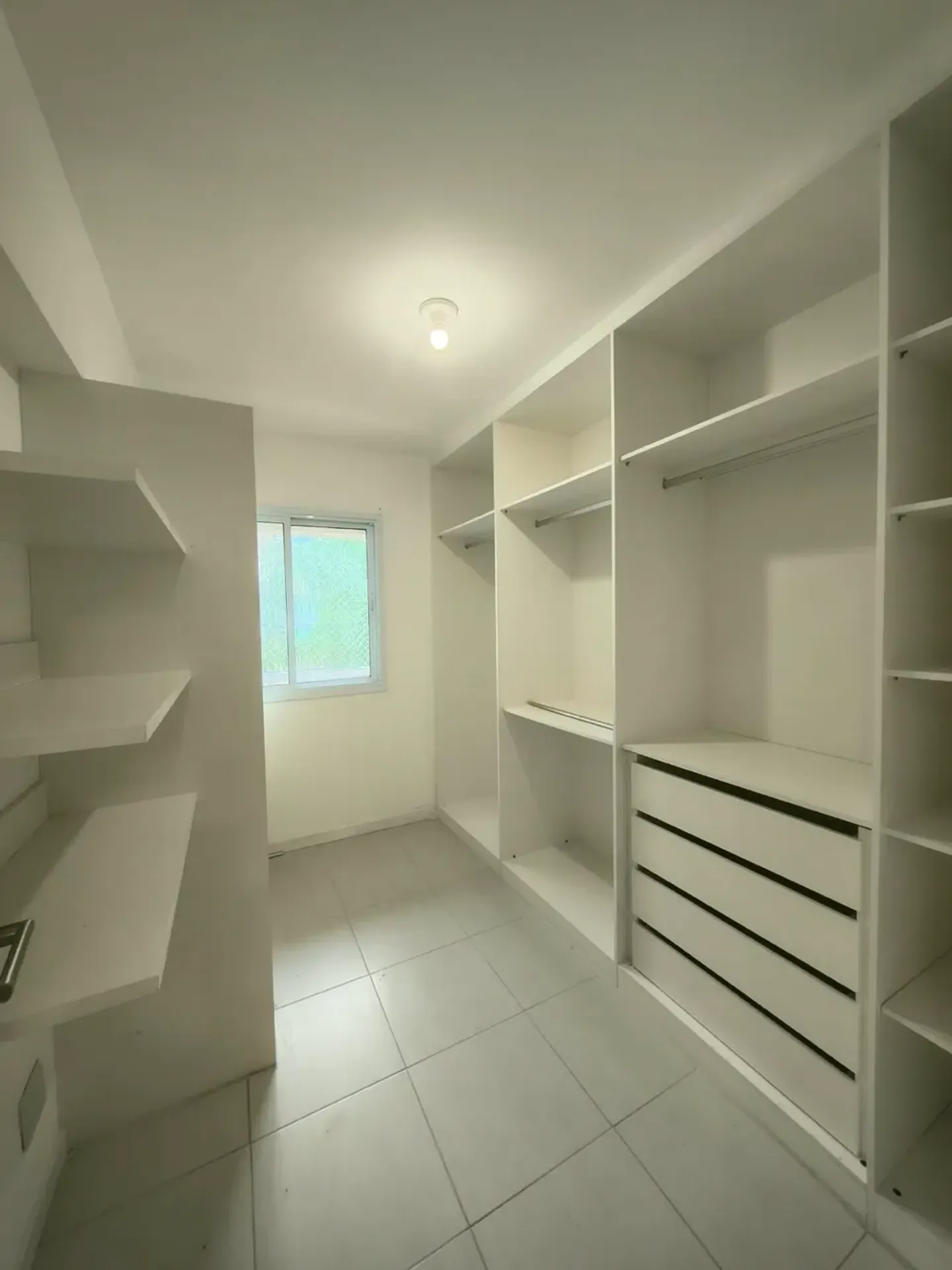 Apartamento de 3 quartos em condomínio com piscina aquecida — photo 12