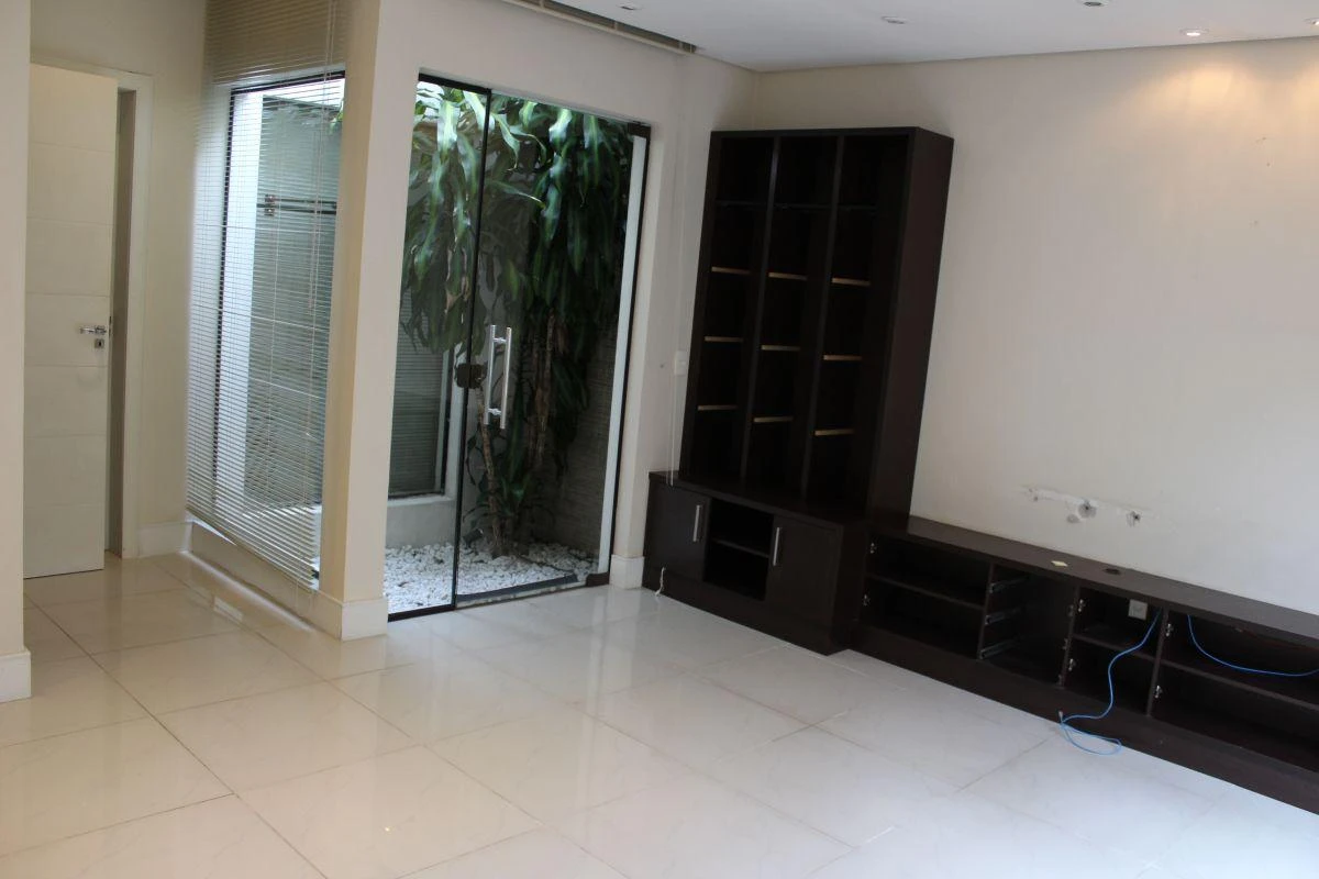 3-bedroom house, 100 m²
