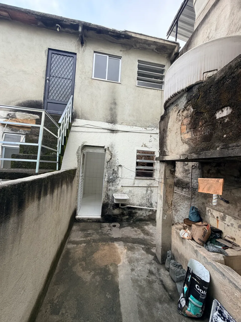 Casa sin amueblar con 2 dormitorios y cocina cerrada — photo 6