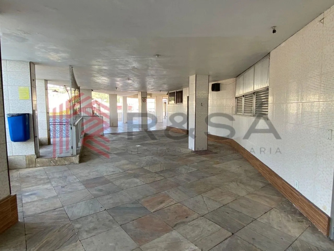 Apartment with 2 bedrooms, 1 bath, and 1 parking spot — photo 18