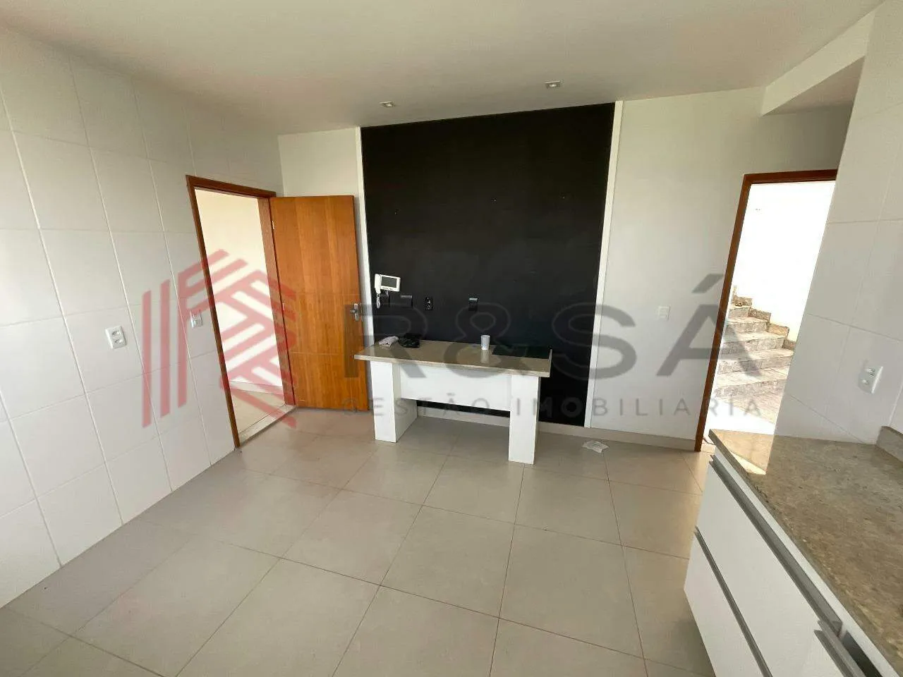 Rental house with 3 bedrooms and a separate kitchen — photo 35