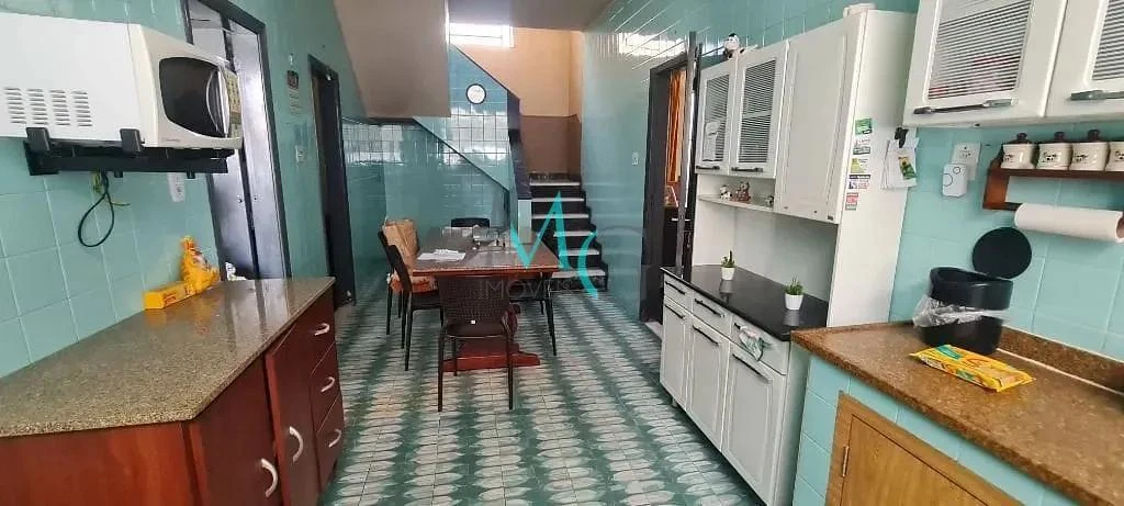 Casa com 5 quartos e 3 suítes, sem vaga — photo 2