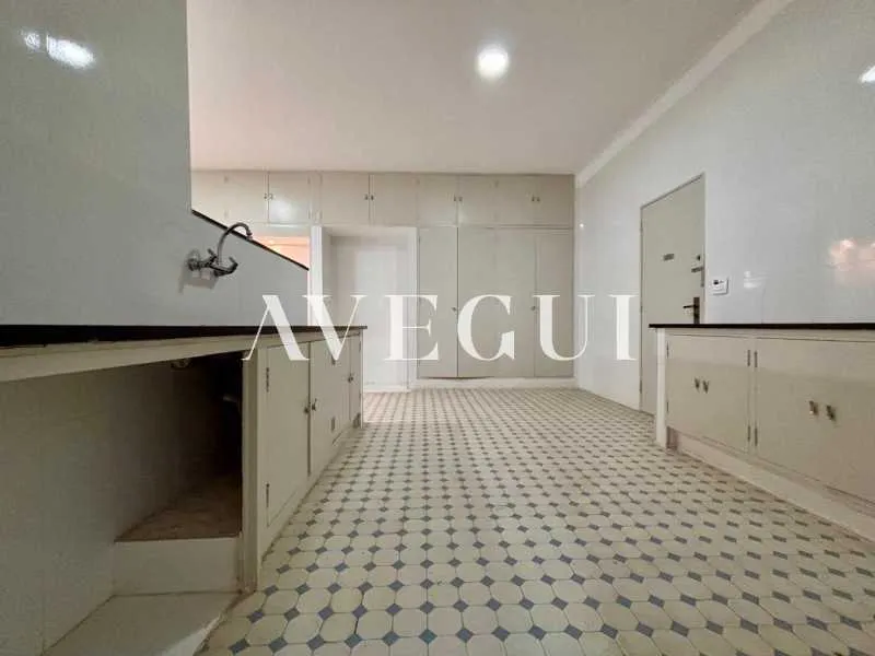 Apartment with 4 bedrooms and 4 bathrooms, 357 m² and 2 parking — photo 26