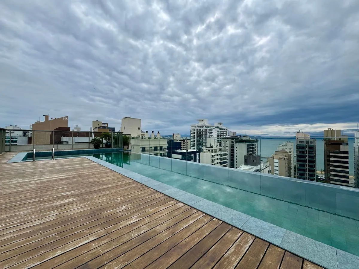 Вид на воду и 3 спальни: квартира 95 м² — photo 38