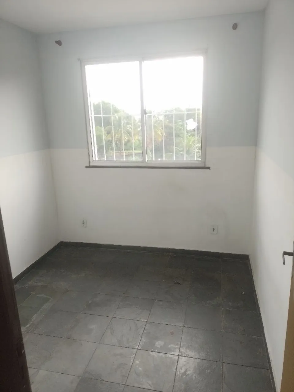 2-bedroom apartment with a mountain view — photo 2