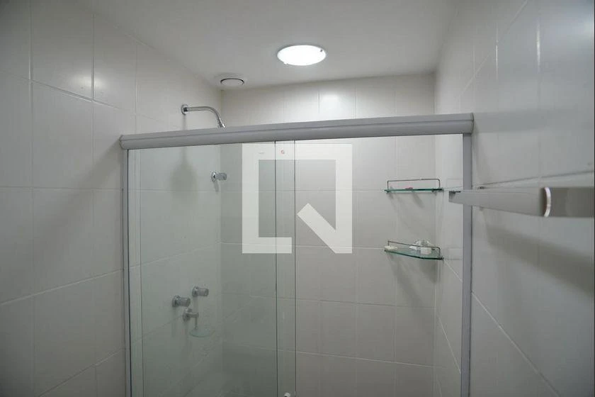 3-bedroom apartment with 225 m², 1 suite and balcony — photo 36