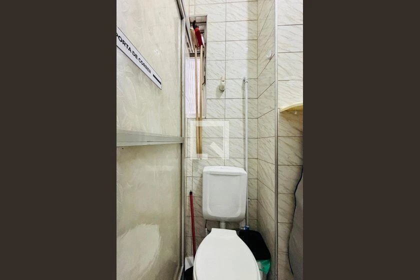 Unfurnished 2-bedroom apartment with 1 bathroom — photo 34