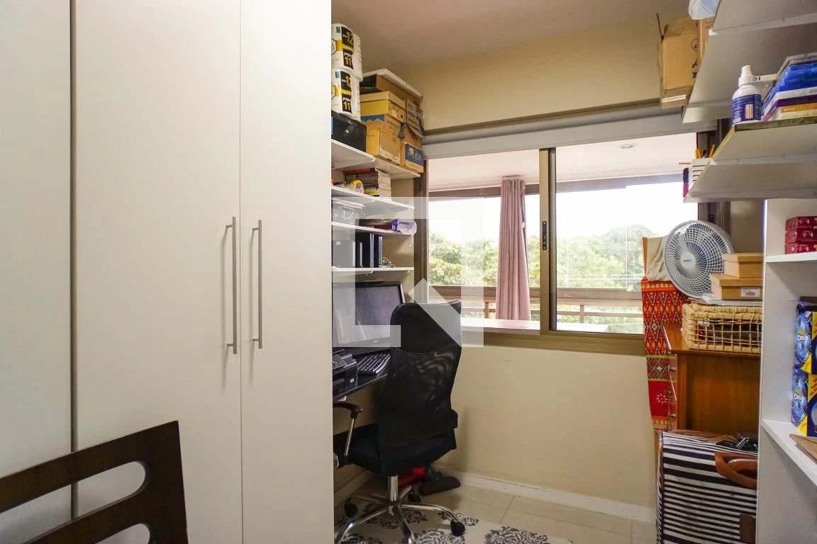 Apartamento de 4 quartos com 3 suítes e 169 m² — photo 36