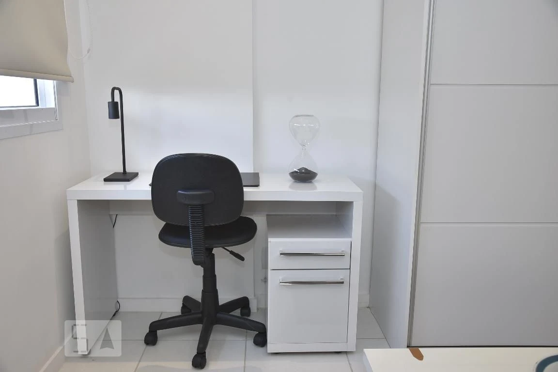 Apartamento mobiliado com 5 quartos e 2 suítes — photo 48