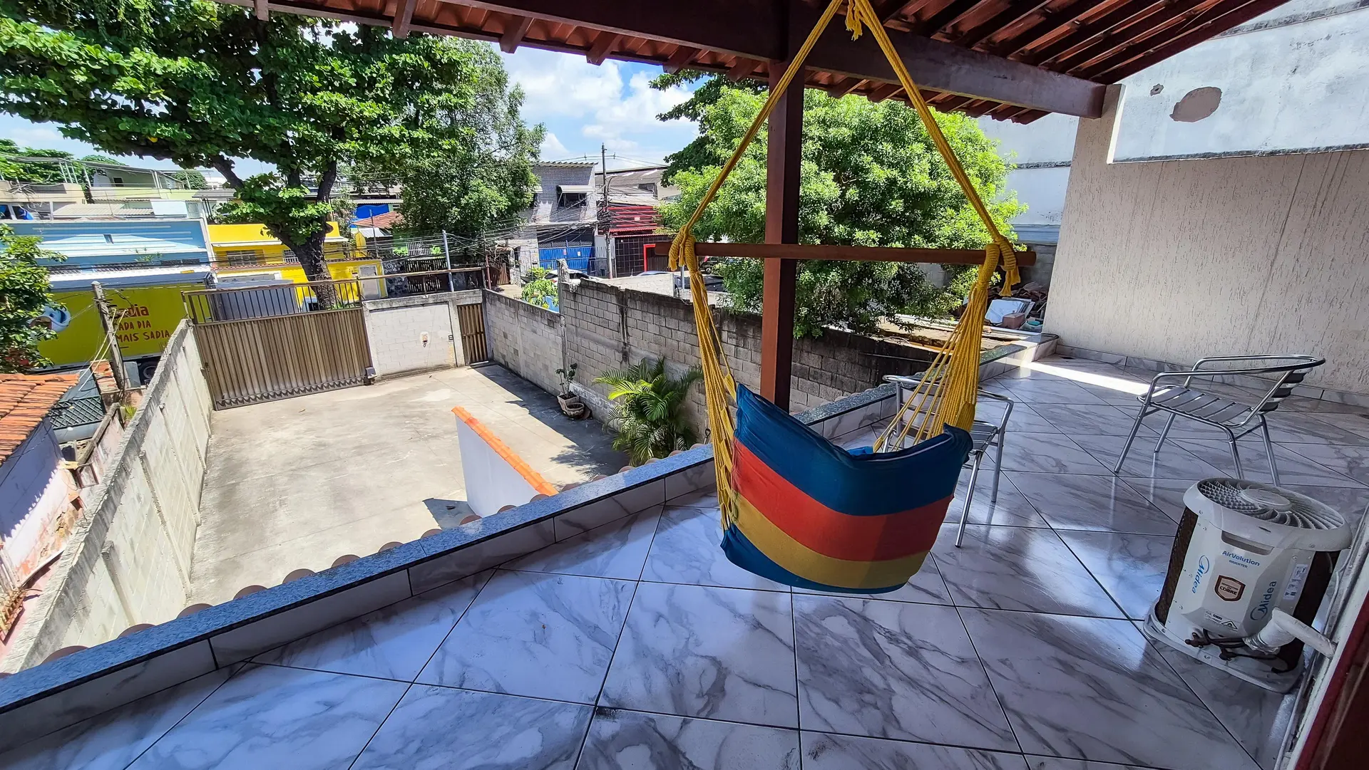 Furnished house with 2 bedrooms and a balcony garden — photo 17