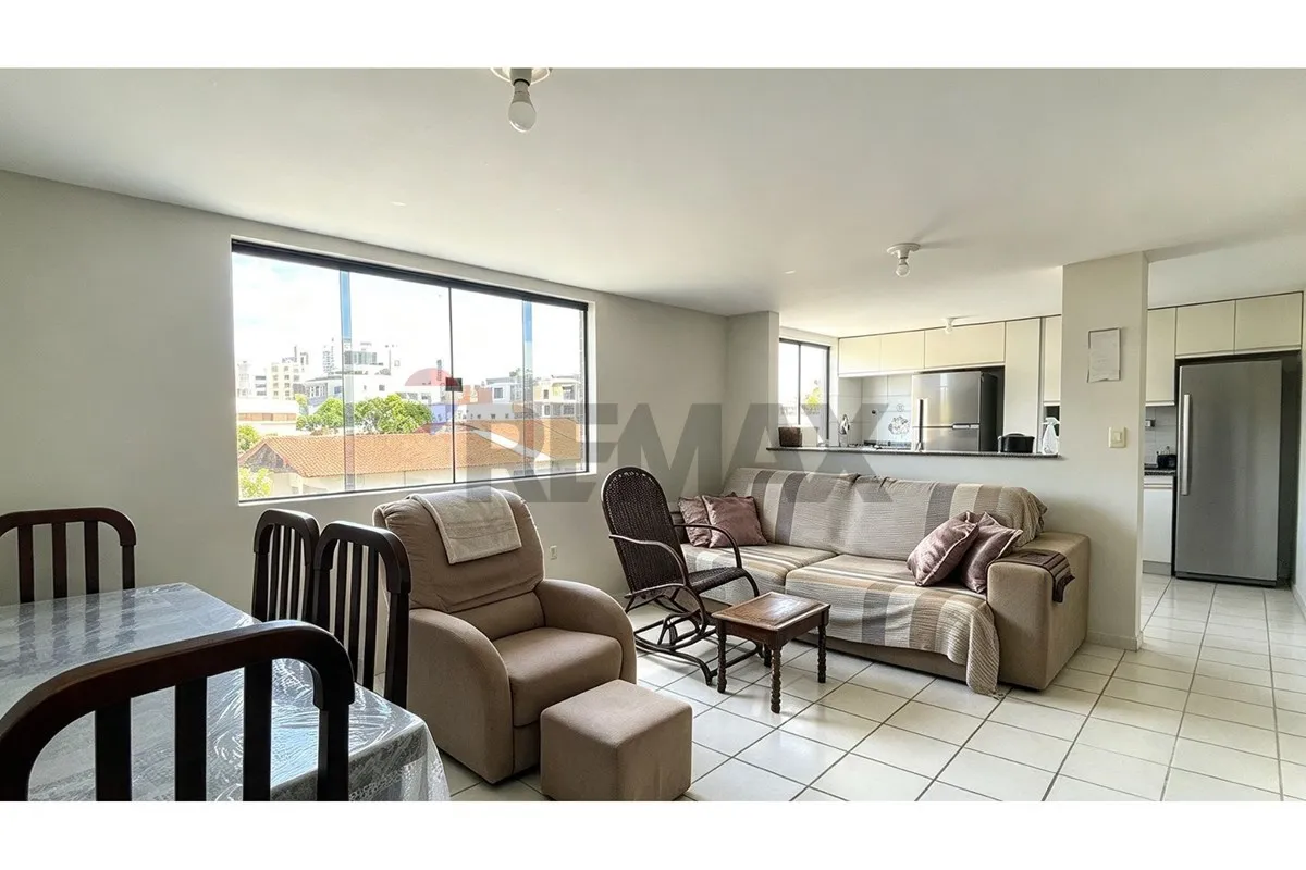 2-bedroom apartment with a home office — photo 4