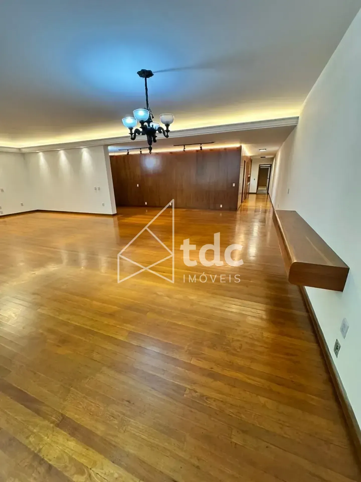 Apartment, 270 m², with floor-to-ceiling windows — photo 7