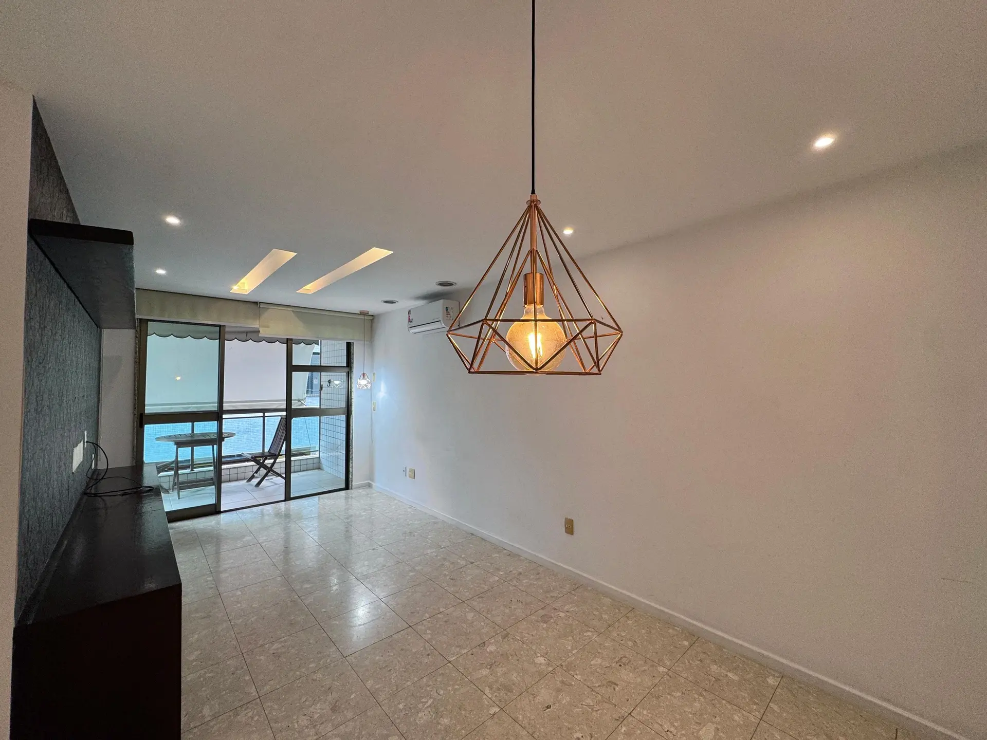 Apartamento mobiliado, 90 m², com varanda envidraçada — photo 11