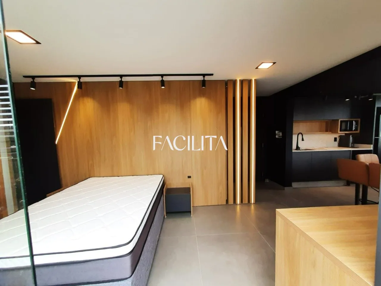 Меблированная мансарда 30 м² с 1 спальней — photo 41