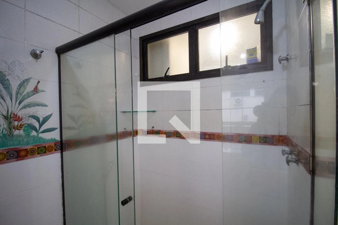 Apartamento sem mobília com 3 quartos e 5 banheiros — photo 20