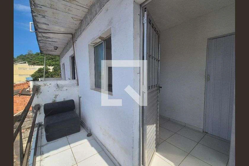 1-bedroom apartment with balcony and 30 m² of space — photo 8
