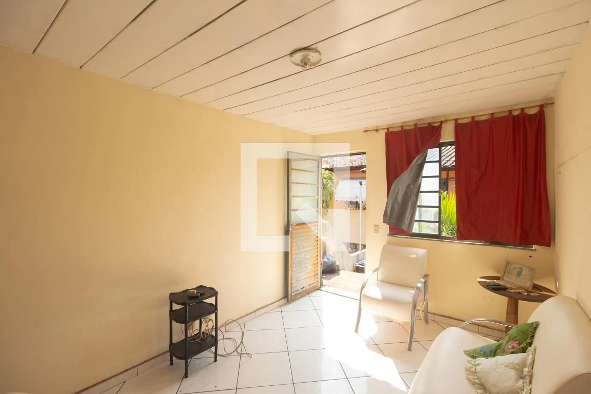 2-bedroom apartment with 1 bathroom and parking — photo 7