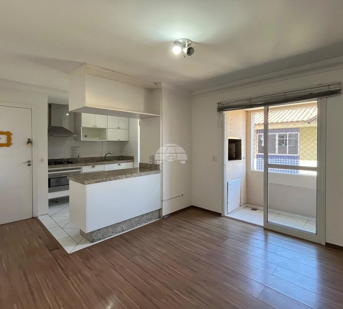 3-bedroom apartment with a home office in Curitiba — photo 8