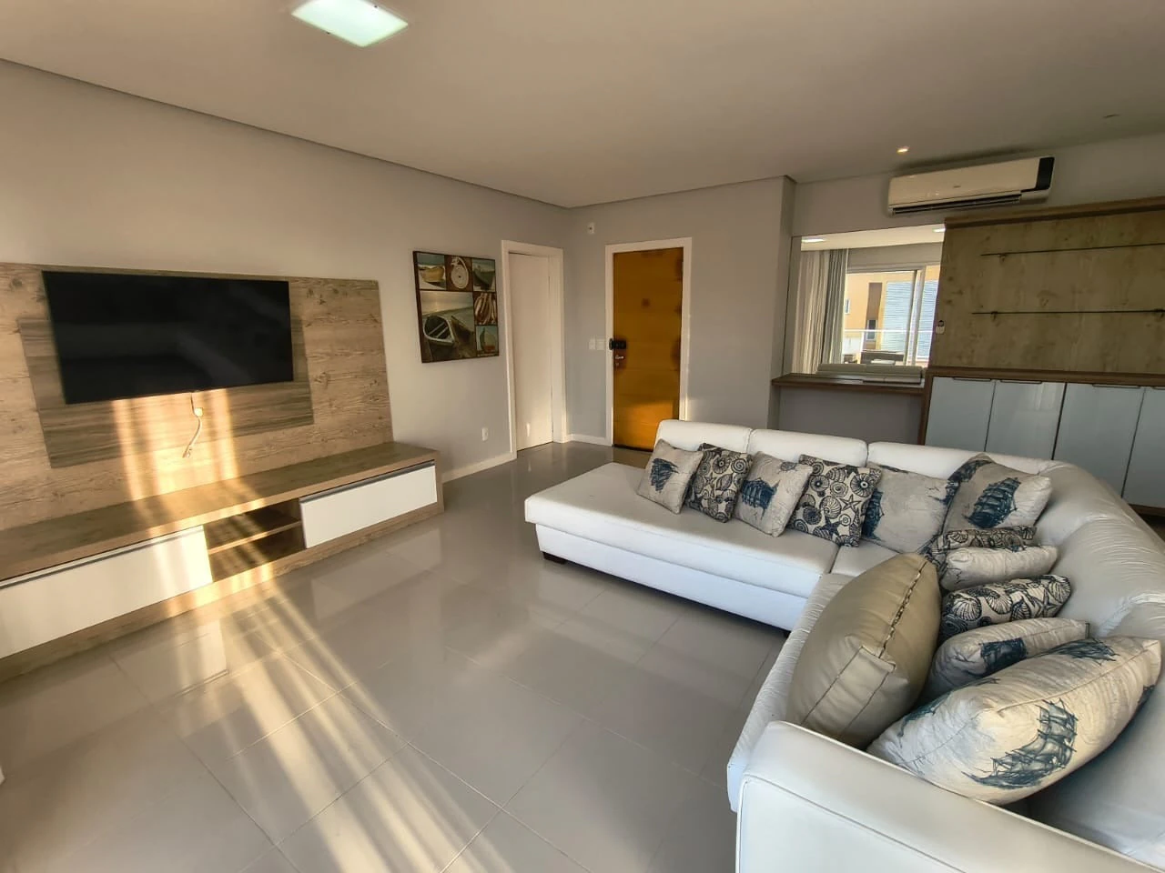 3 en-suite bedrooms in a 342 m² duplex with 2 parking — photo 5