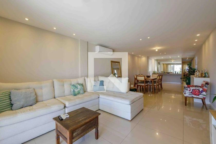 Furnished 3-bedroom apartment with 264 m² — photo 11