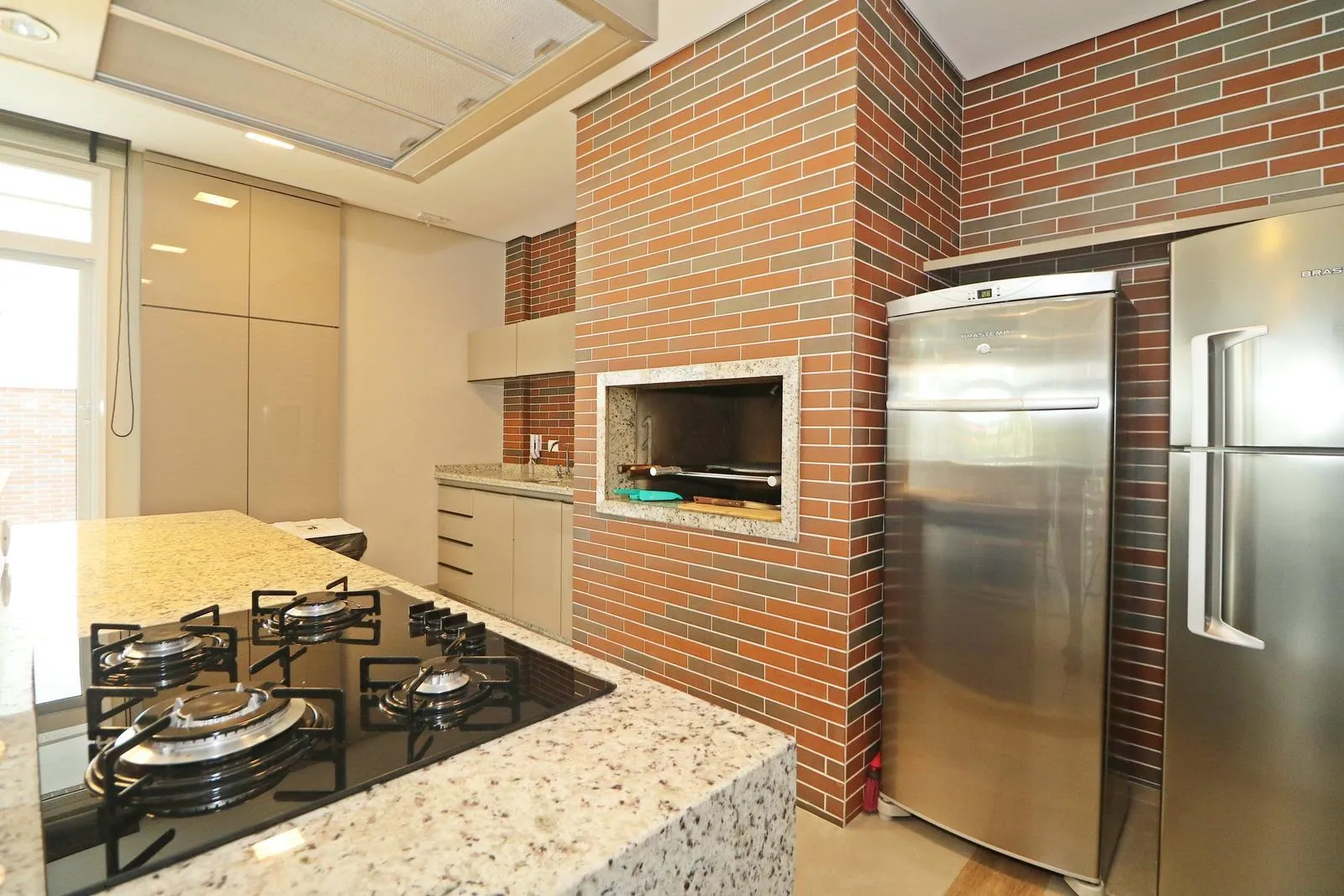 Apartamento mobiliado de 2 quartos e 3 banheiros — photo 62