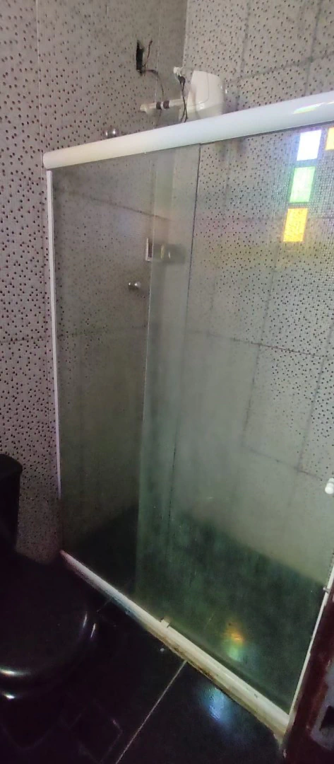 1-bedroom apartment with balcony and laundry area — photo 9