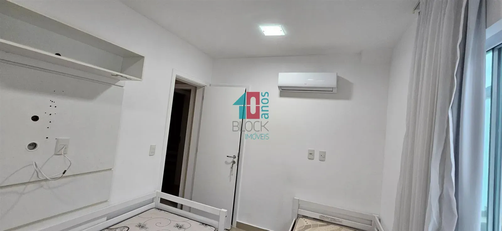 Duplex house with 4 bedrooms and 3 en-suites, 289 m² — photo 32