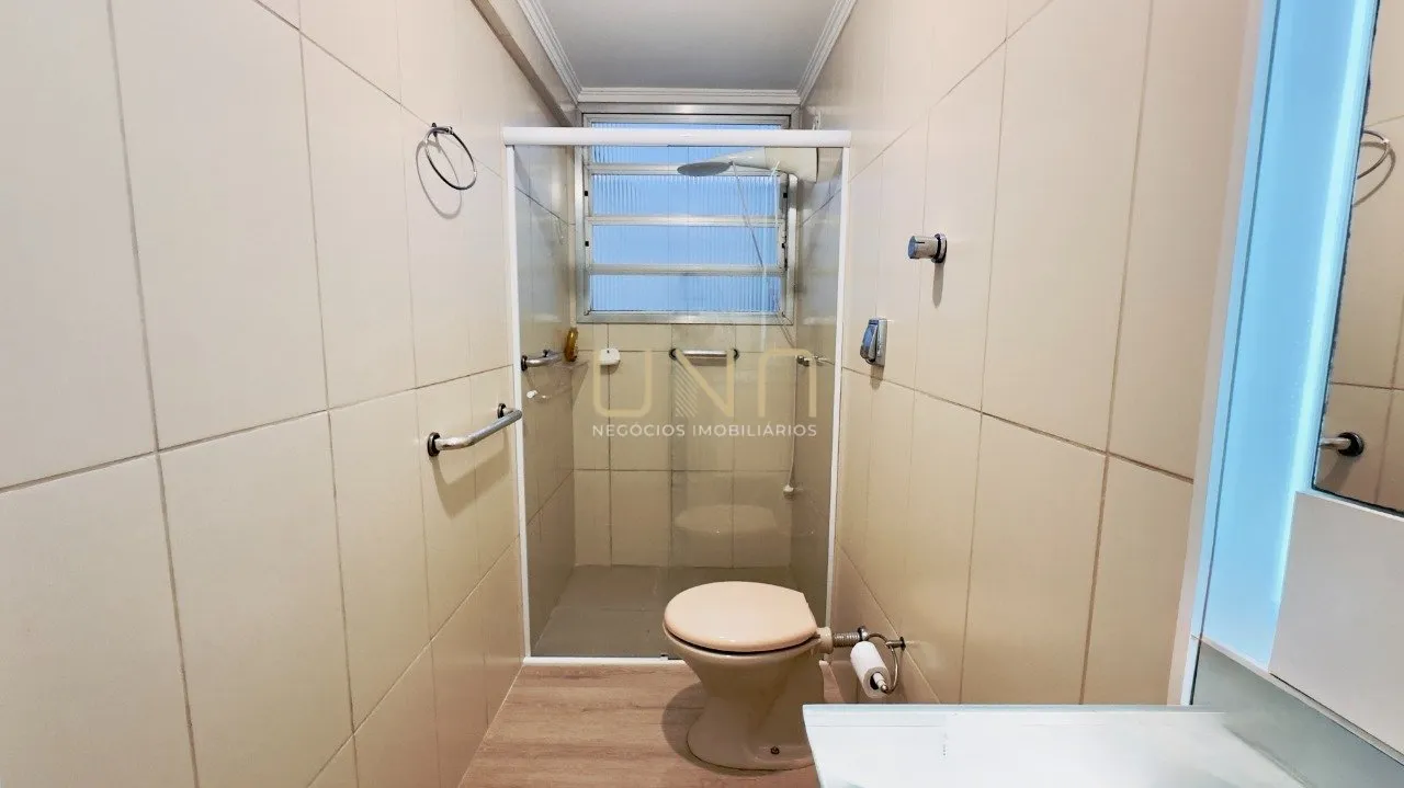 Vestidor y 2 dormitorios: departamento de 77 m² — photo 24