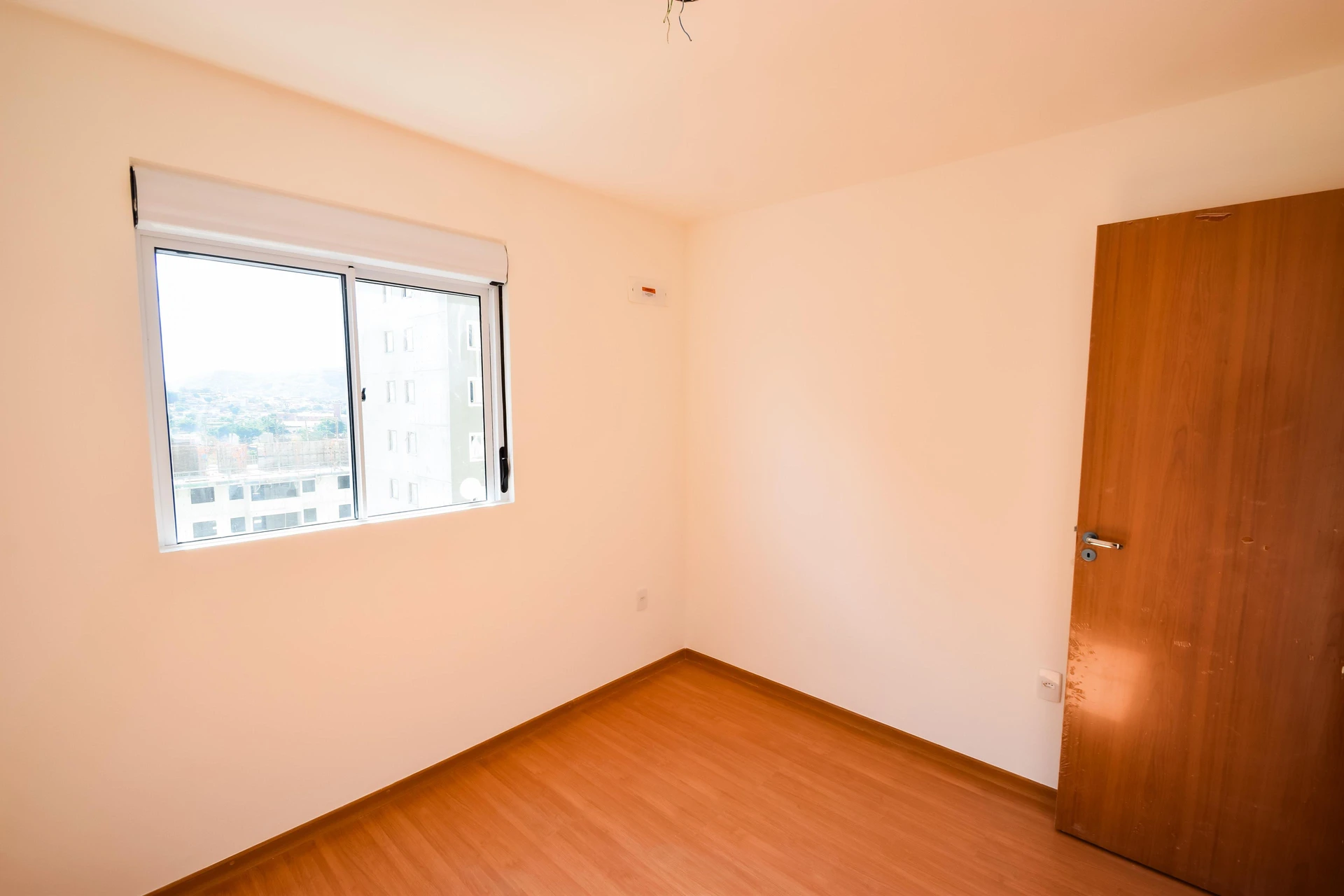 Mountain view in a 2-bedroom apartment, 42 m² — photo 38