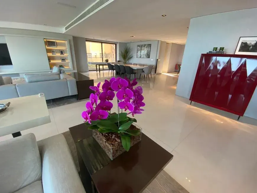 Apartamento sin muebles con 4 dormitorios y 5 baños — photo 18