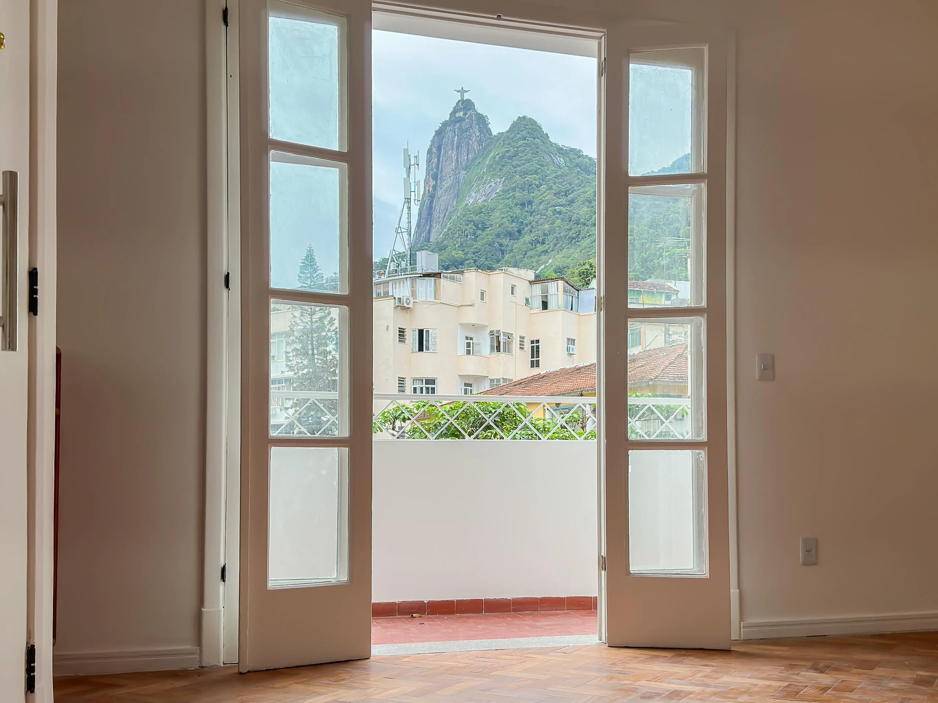 Apartamento, 84 m², com vista para as montanhas — photo 8