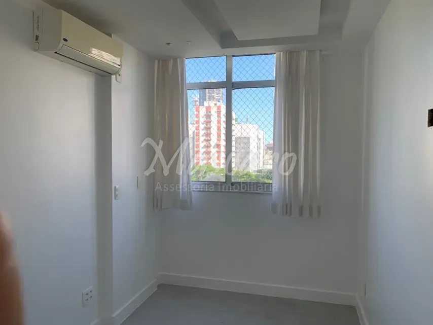 Apartment on the 15th floor with a home office — photo 9