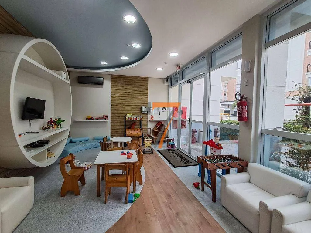 Furnished 230 m² apartment with 3 en-suite bedrooms — photo 21
