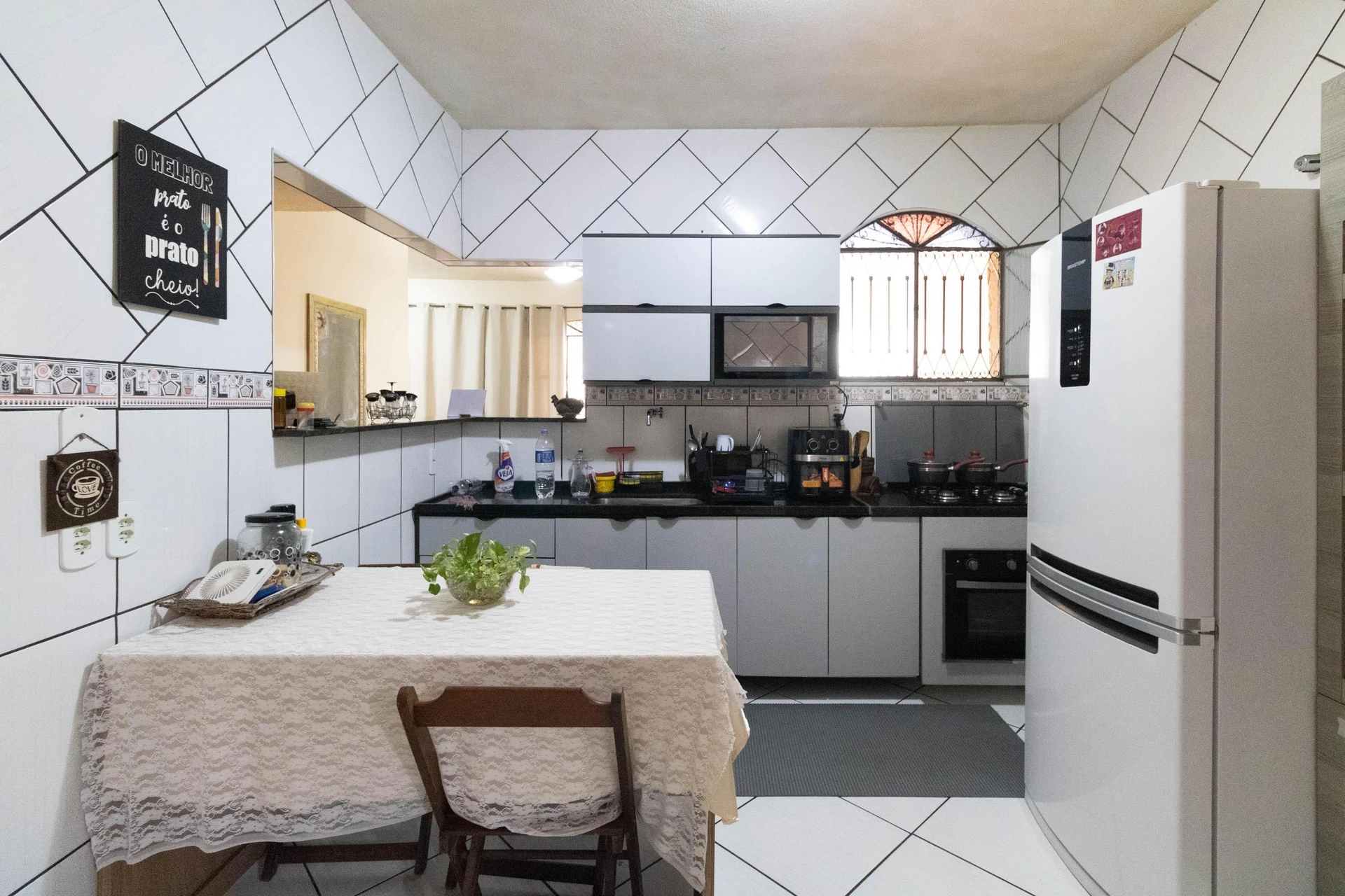 Меблированный дом с 3 спальнями и 3 парковками — photo 41